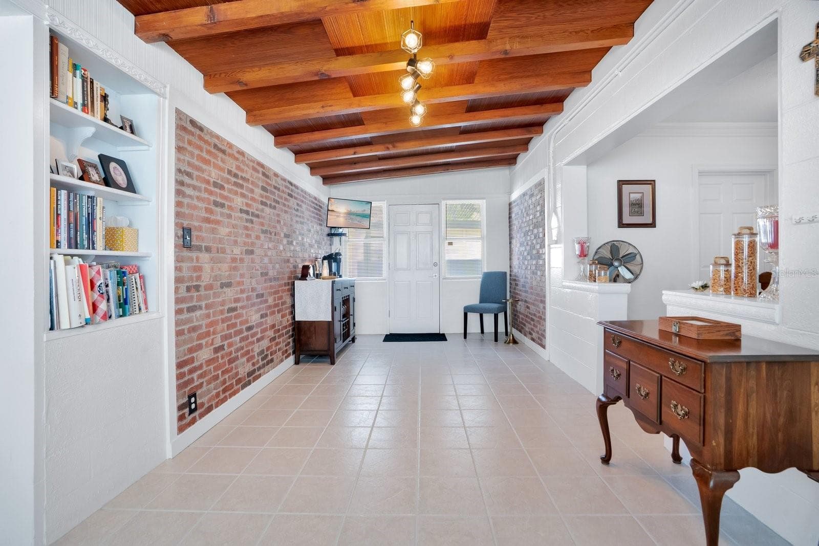 Single Family Residence at 607 KERNEYWOOD ST, LAKELAND, photo 12 of 35