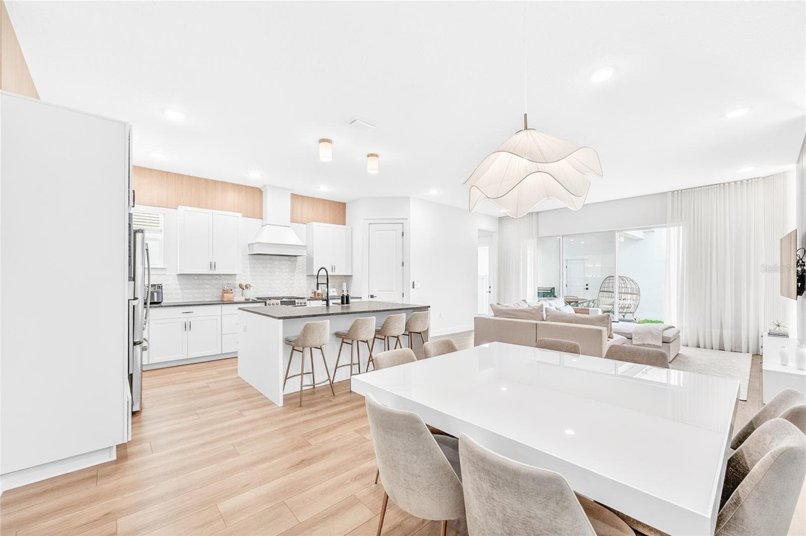 Single Family Residence at 15591 GENTLE RAIN DR, WINTER GARDEN, photo 10 of 68