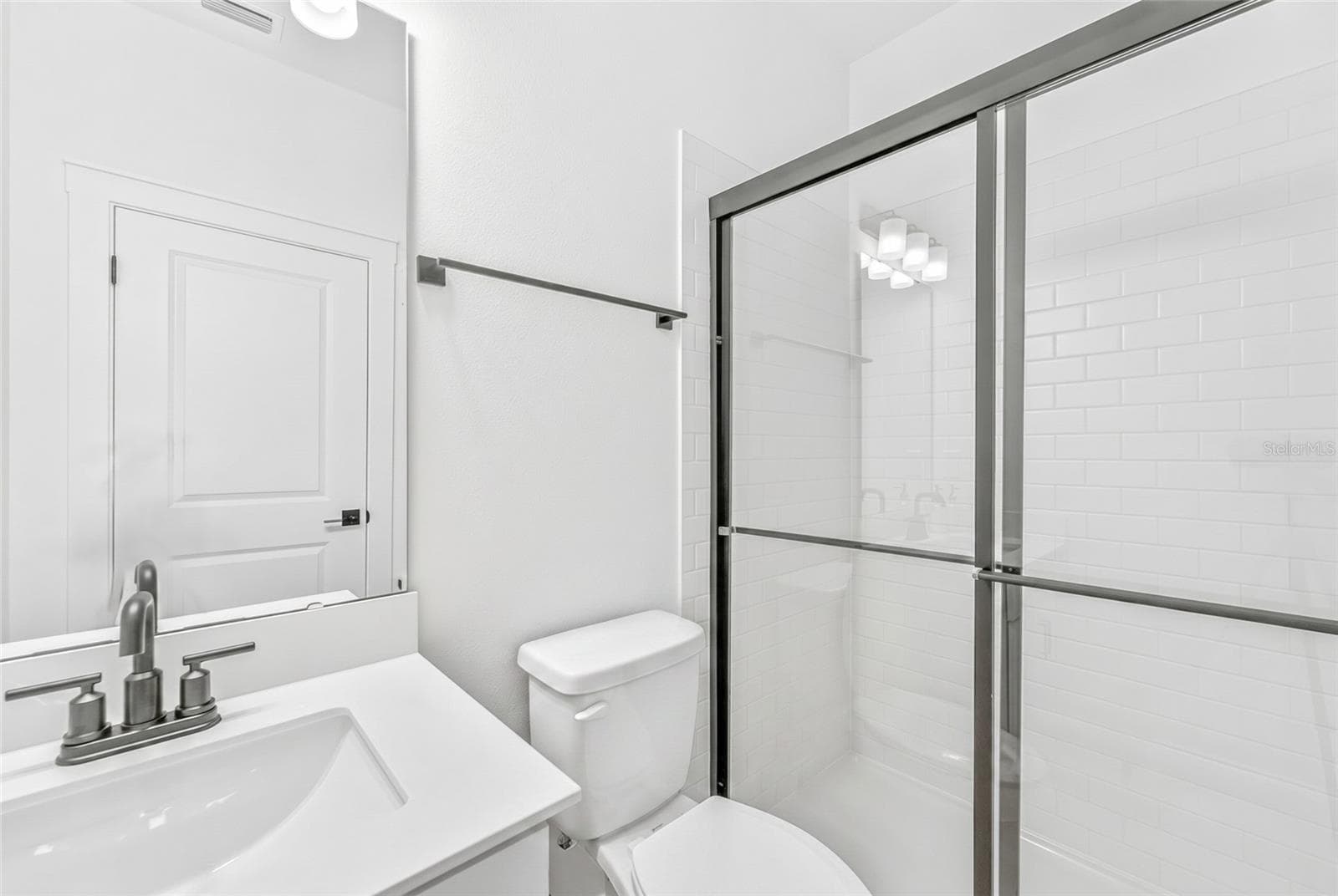 Single Family Residence at 15591 GENTLE RAIN DR, WINTER GARDEN, photo 65 of 68