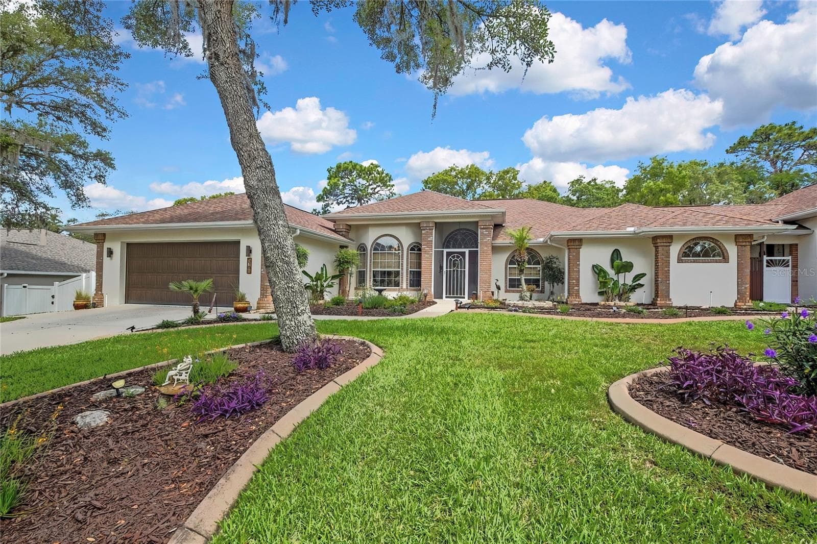 Single Family Residence at 5701 W CHIVE LOOP, HOMOSASSA, photo 2 of 76