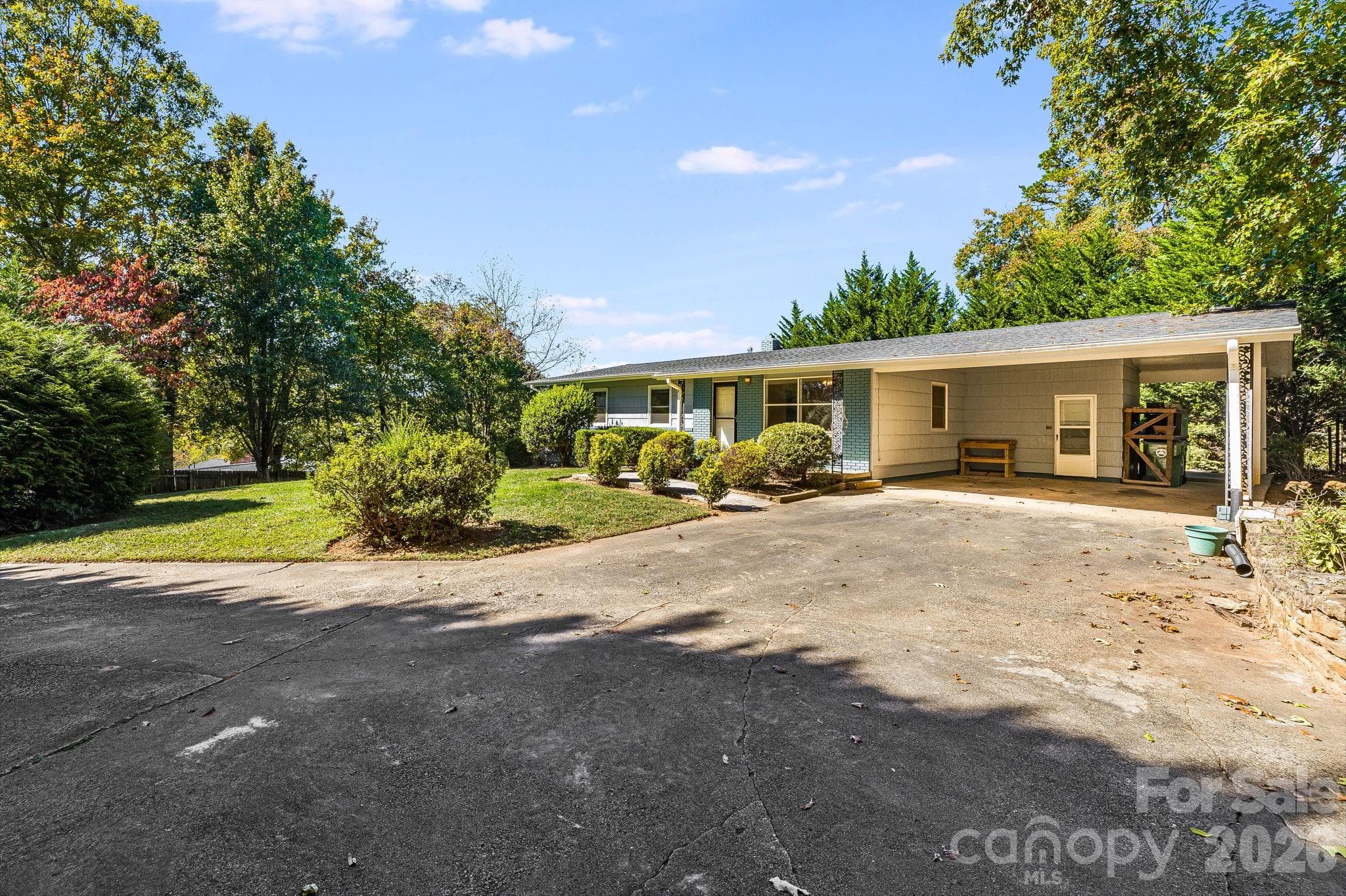Duplex at Asheville, photo 2 of 45