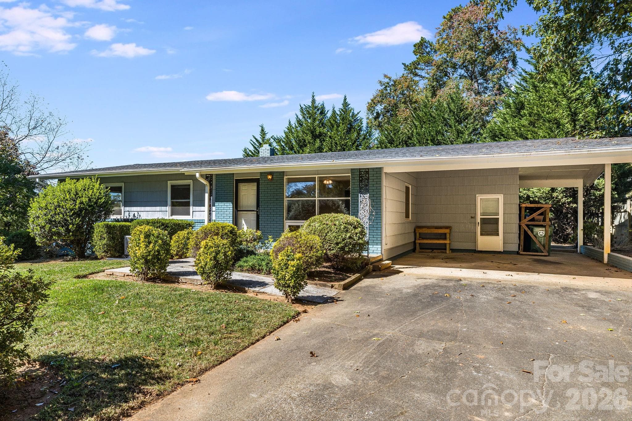 Duplex at Asheville, photo 3 of 45
