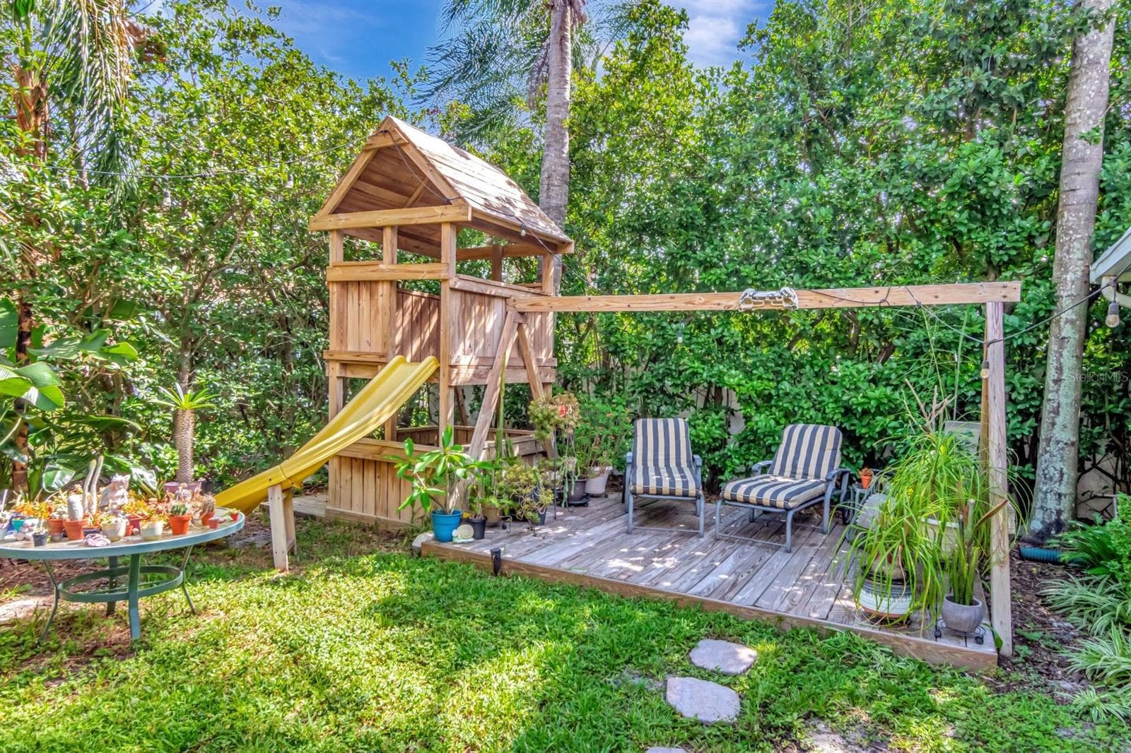 Single Family Residence at 27221 SEA BREEZE WAY, WESLEY CHAPEL, photo 38 of 44
