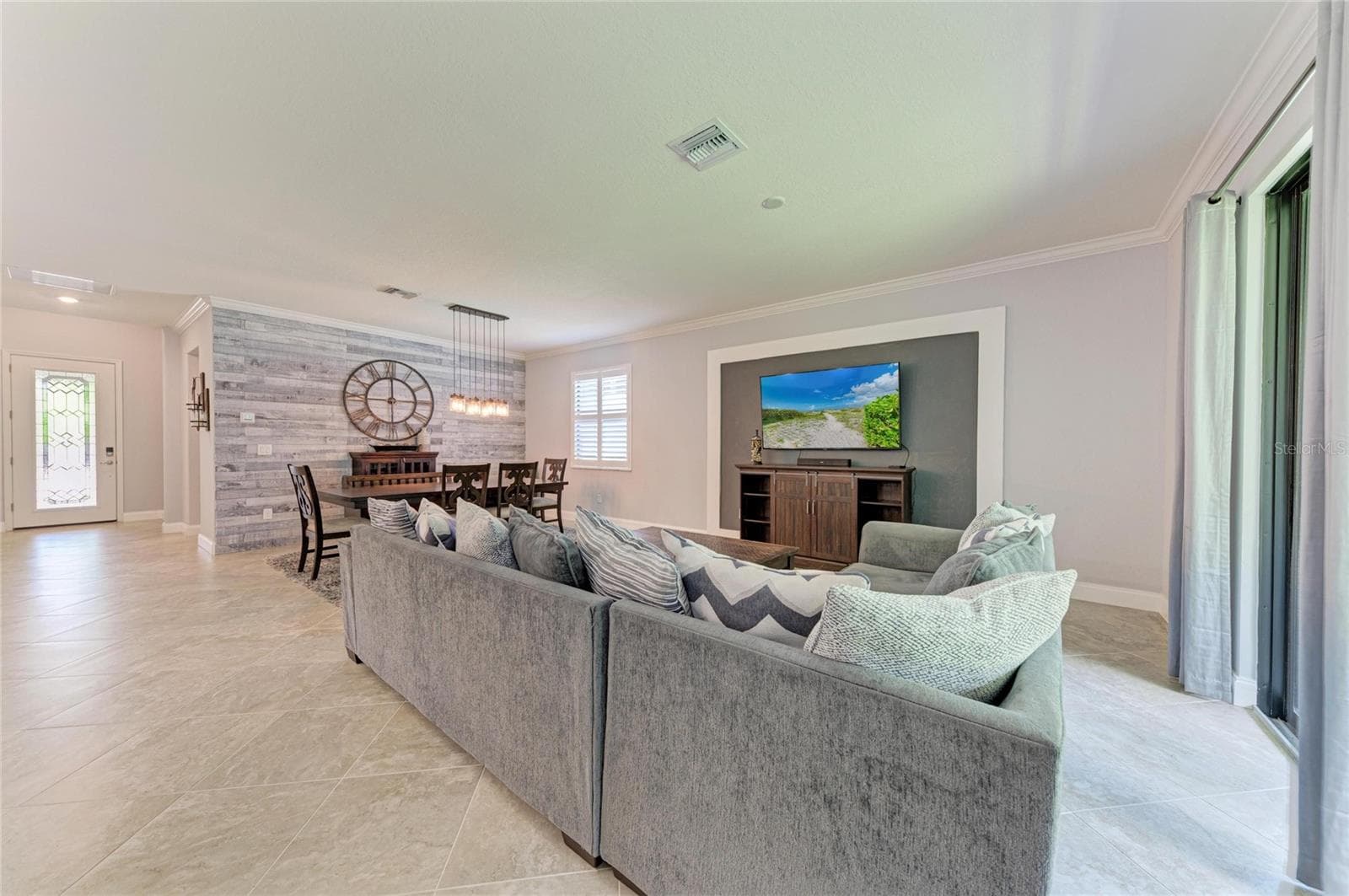 Single Family Residence at 11515 SWEETGRASS DR, BRADENTON, photo 13 of 48
