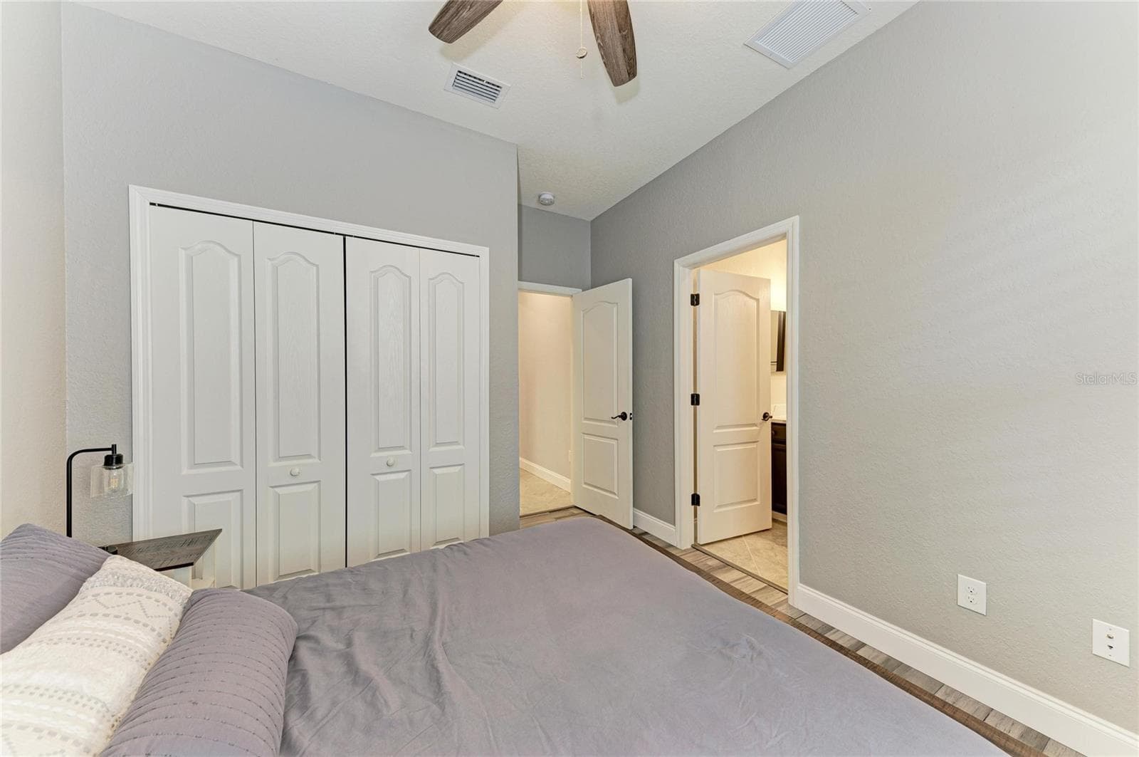 Single Family Residence at 11515 SWEETGRASS DR, BRADENTON, photo 29 of 48