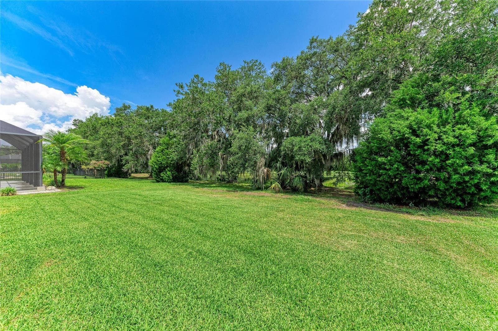Single Family Residence at 11515 SWEETGRASS DR, BRADENTON, photo 36 of 48