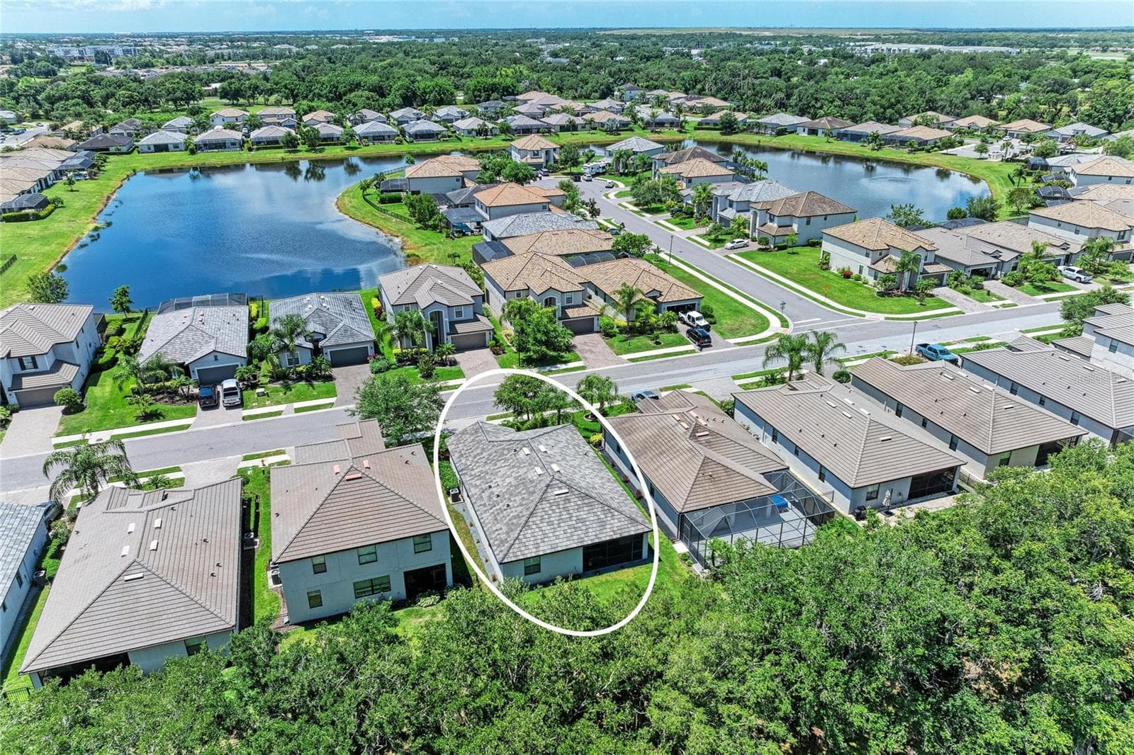 Single Family Residence at 11515 SWEETGRASS DR, BRADENTON, photo 42 of 48