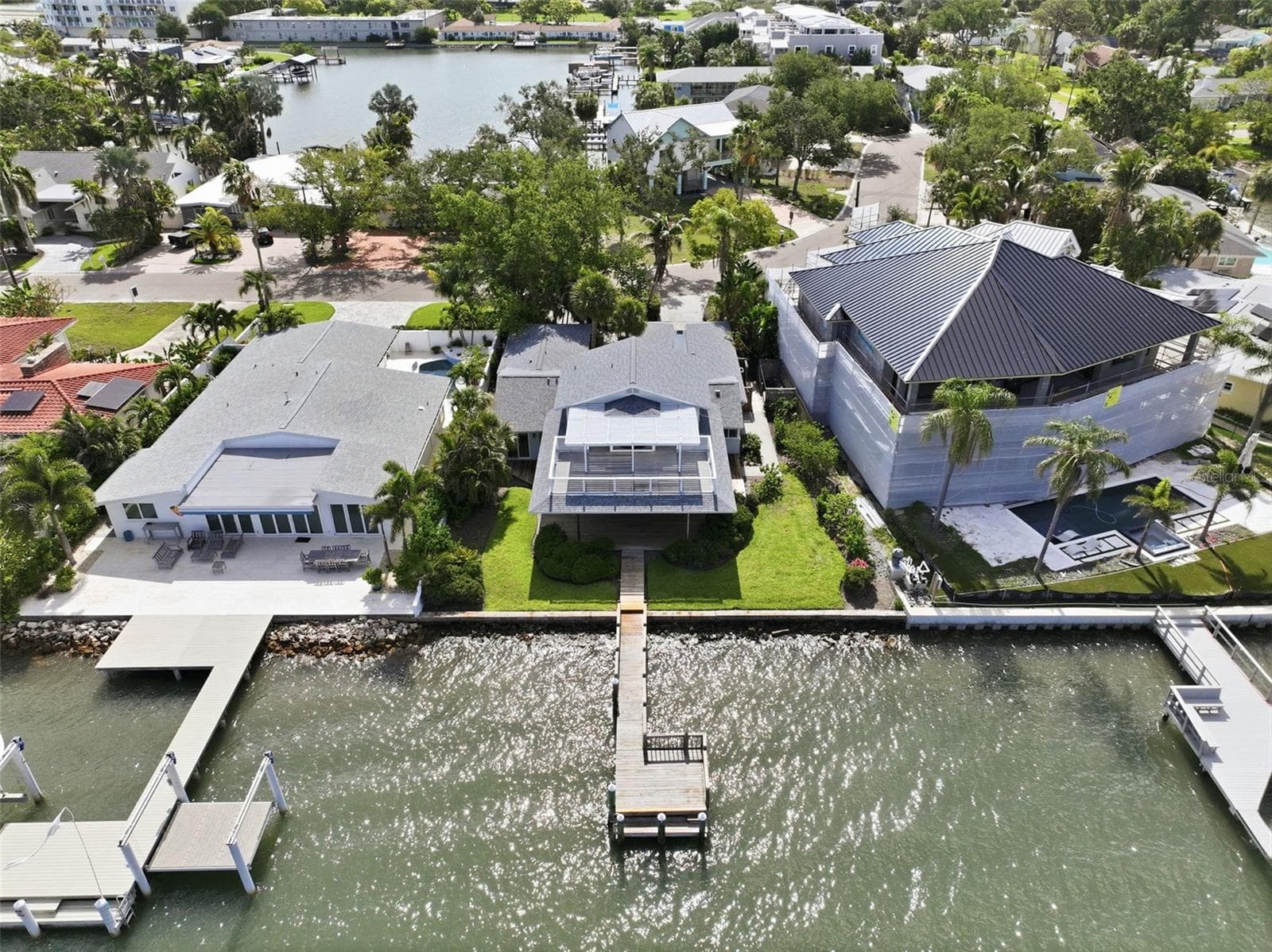 Single Family Residence at 1832 VENETIAN POINT DR, CLEARWATER, photo 3 of 80