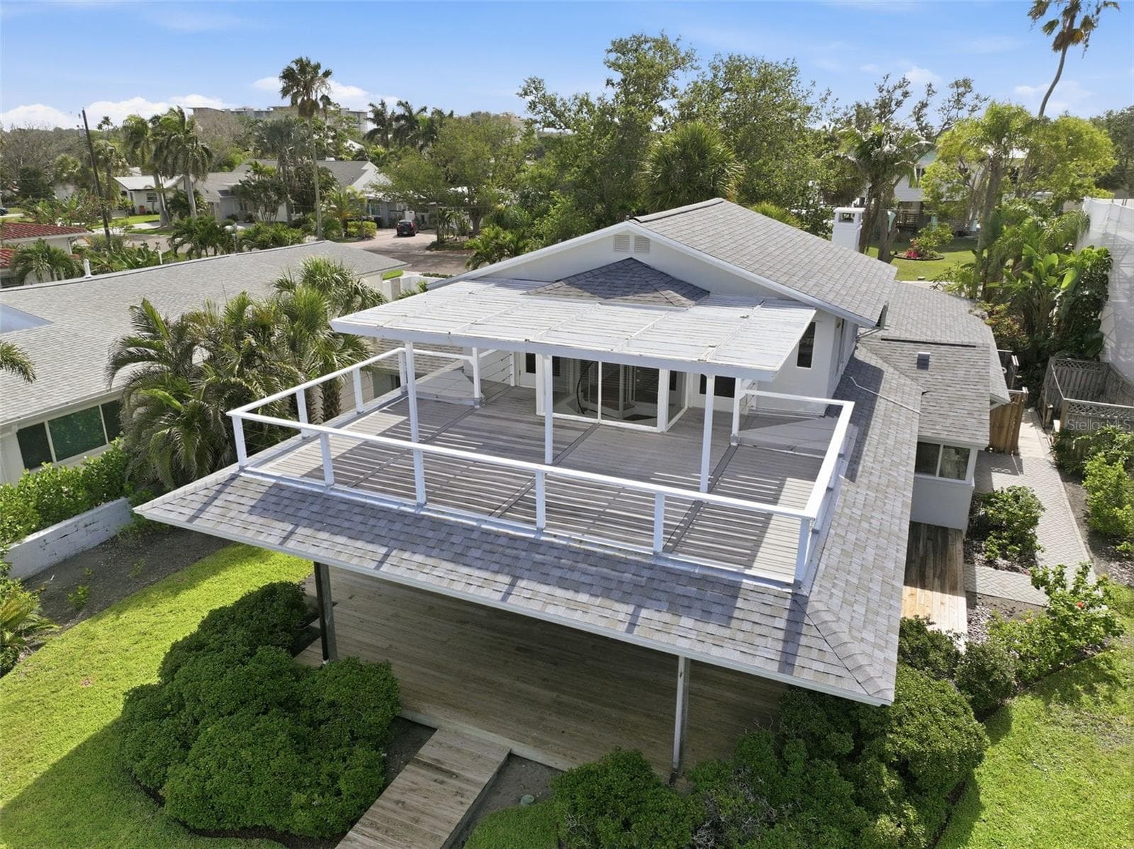 Single Family Residence at 1832 VENETIAN POINT DR, CLEARWATER, photo 6 of 80