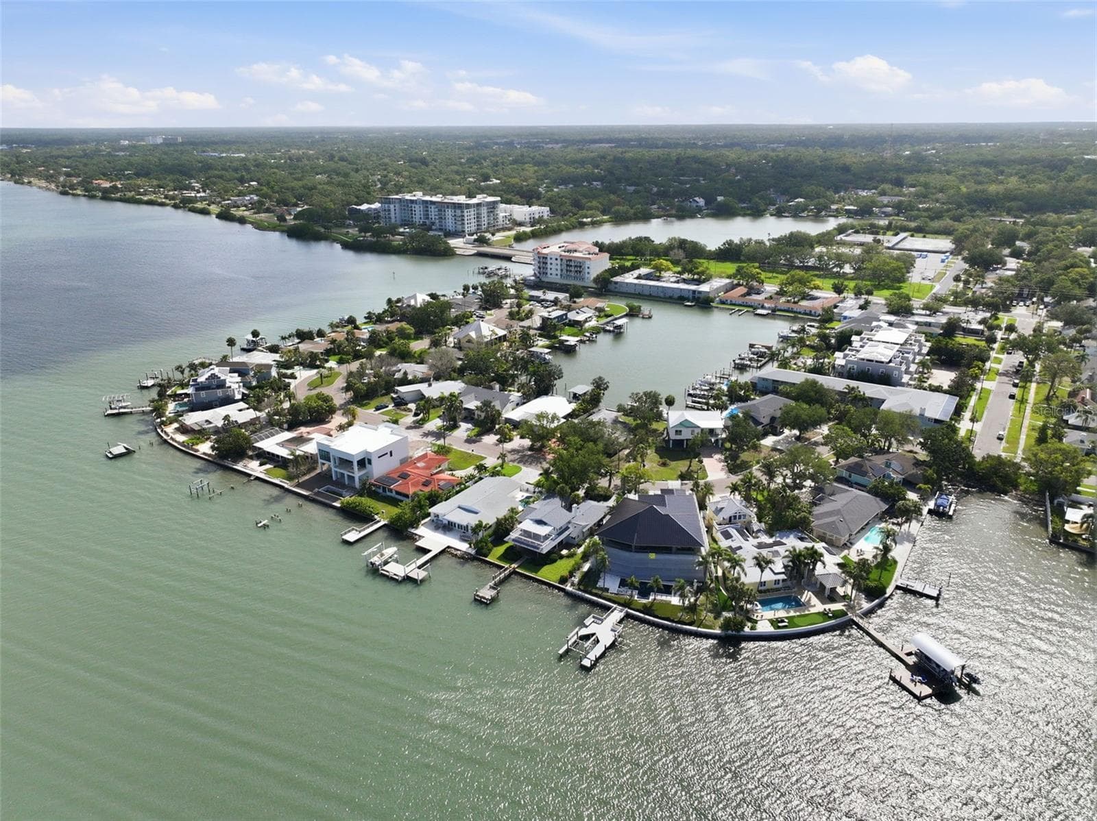 Single Family Residence at 1832 VENETIAN POINT DR, CLEARWATER, photo 20 of 80
