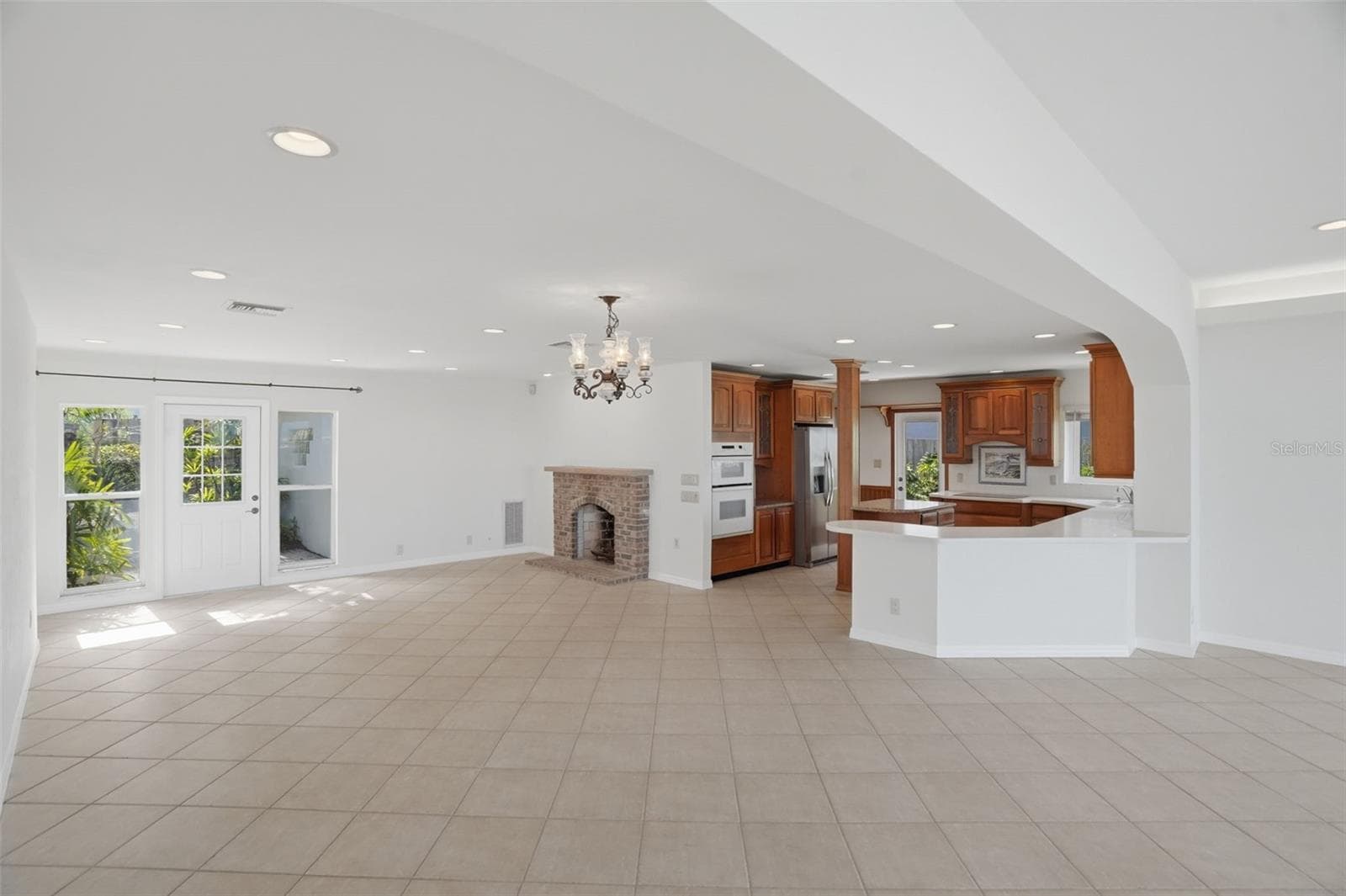 Single Family Residence at 1832 VENETIAN POINT DR, CLEARWATER, photo 30 of 80