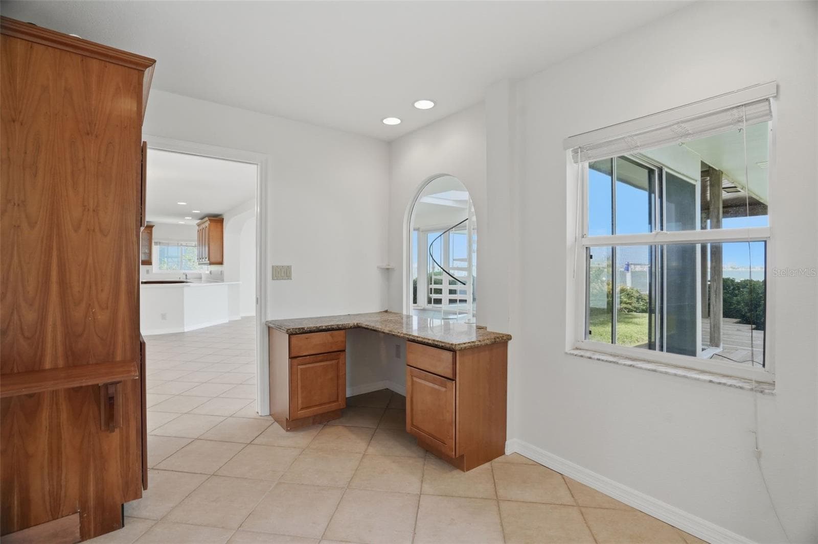 Single Family Residence at 1832 VENETIAN POINT DR, CLEARWATER, photo 40 of 80