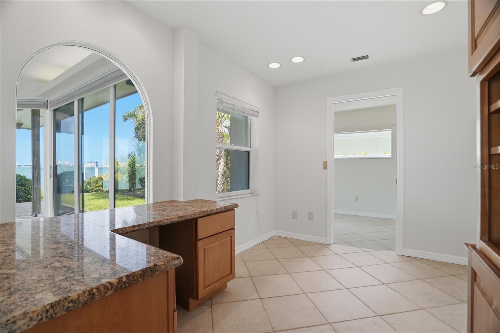Single Family Residence at 1832 VENETIAN POINT DR, CLEARWATER, photo 41 of 80