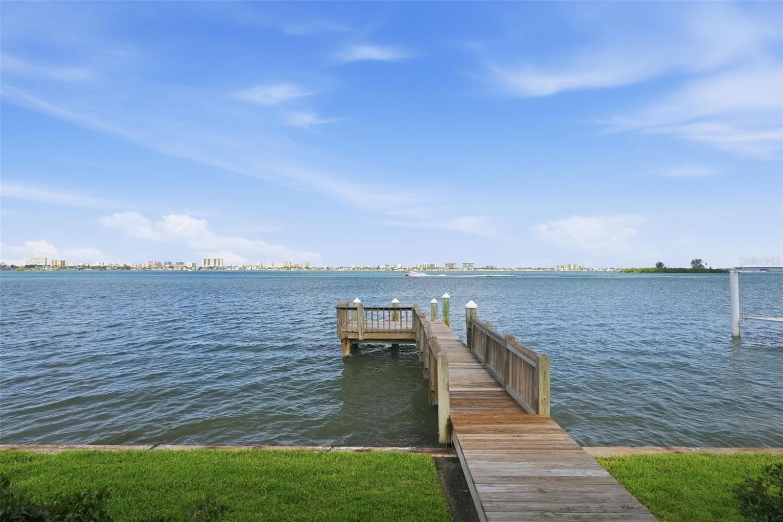 Single Family Residence at 1832 VENETIAN POINT DR, CLEARWATER, photo 72 of 80