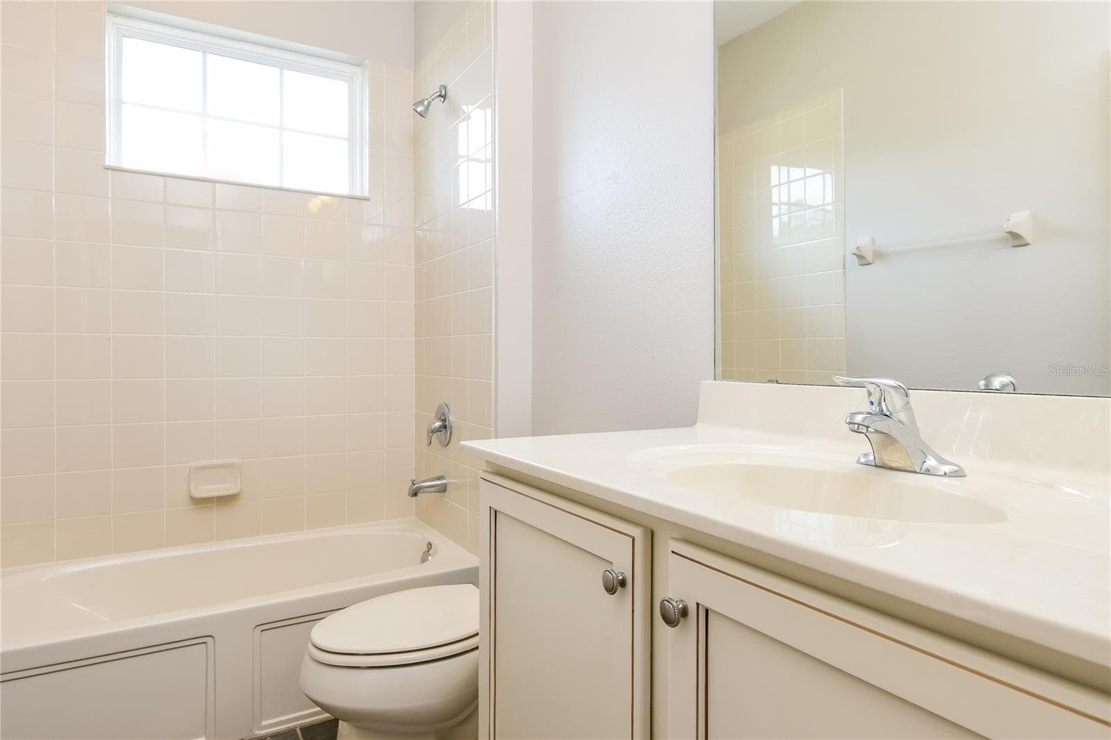 Single Family Residence at 2270 NATOMA BLVD, MOUNT DORA, photo 14 of 15