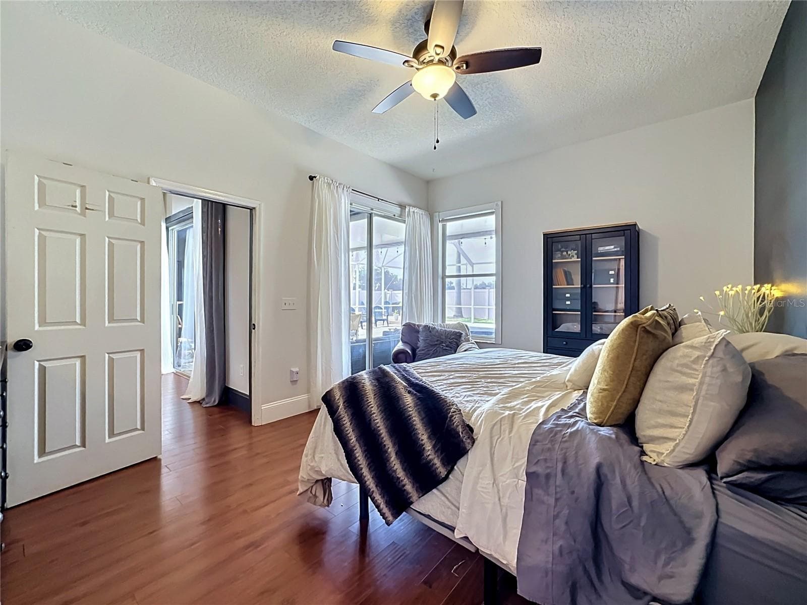 Single Family Residence at 1904 CATTLEMAN DR, BRANDON, photo 19 of 45