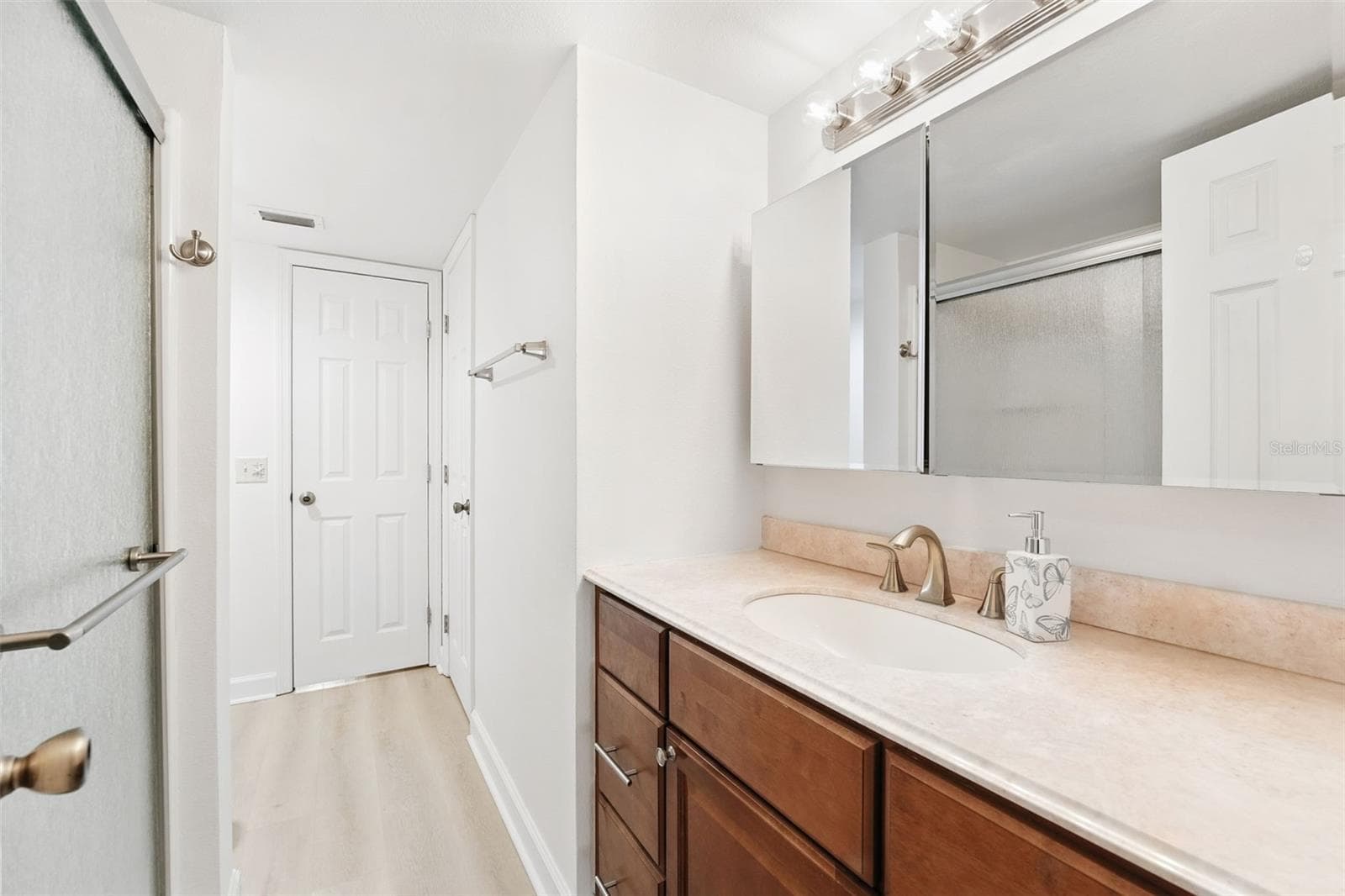 Condominium at 3808 N OAK DR #U31, TAMPA, photo 16 of 37