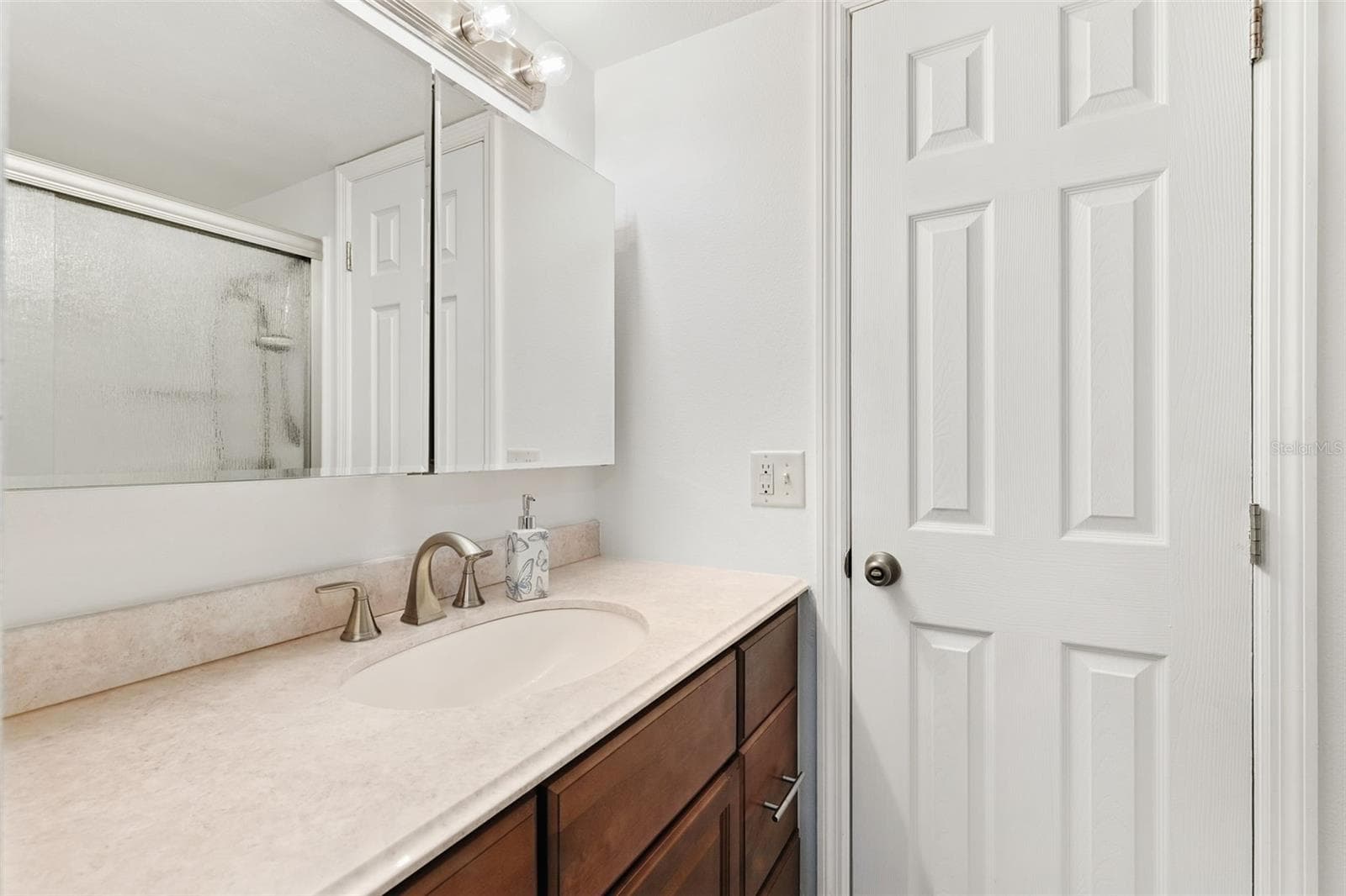 Condominium at 3808 N OAK DR #U31, TAMPA, photo 18 of 37