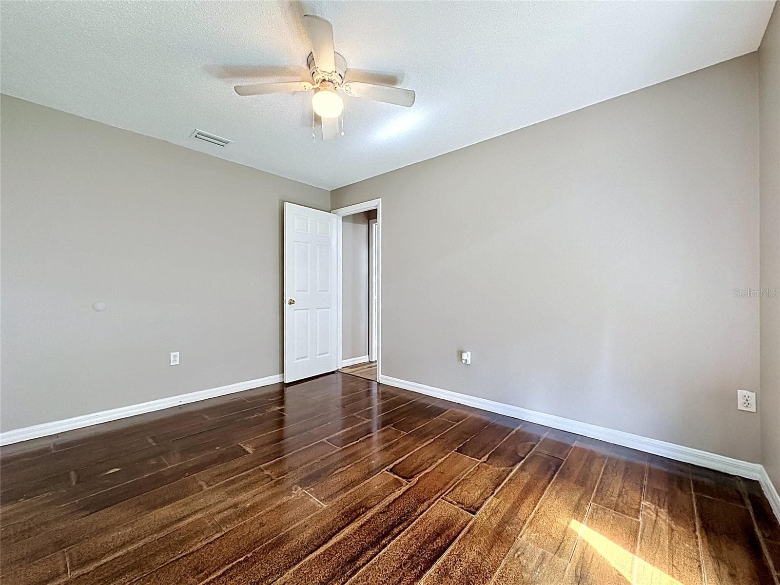 Single Family Residence at 413 FLAMINGO CT, POINCIANA, photo 14 of 62