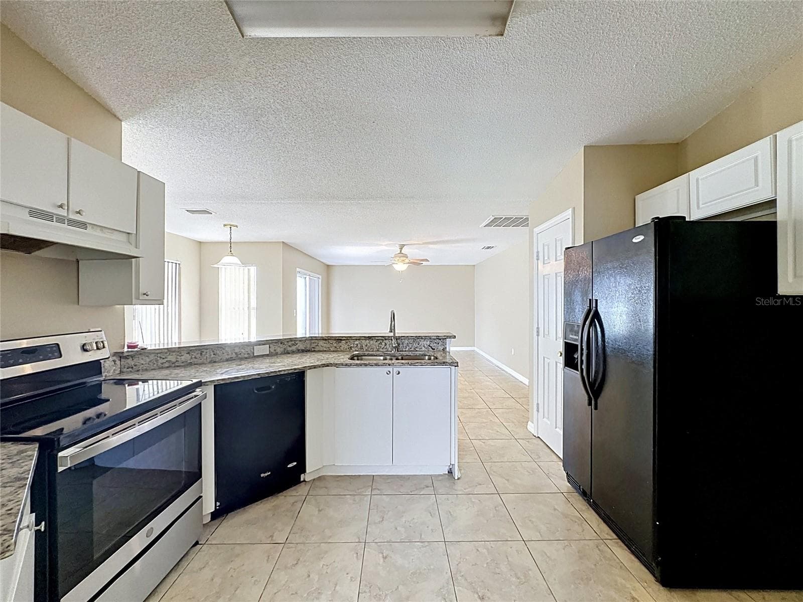Single Family Residence at 413 FLAMINGO CT, POINCIANA, photo 36 of 62