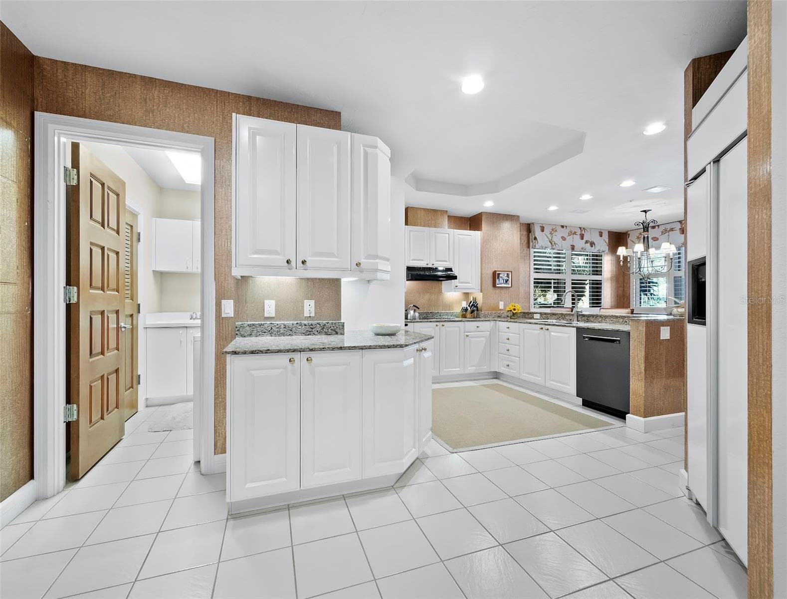 Condominium at 2185 GULF OF MEXICO DR #212, LONGBOAT KEY, photo 17 of 54