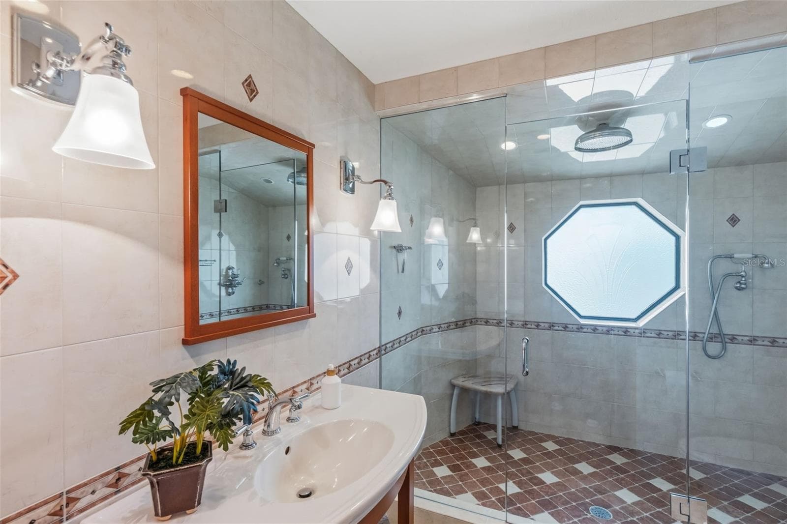 Second Bathroom - 1944 LEVINE LN, CLEARWATER