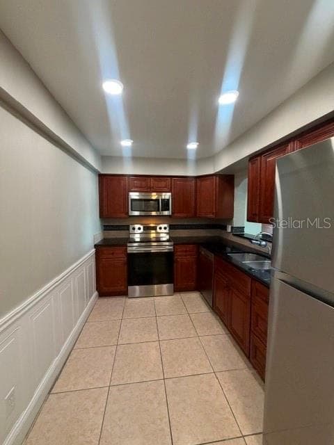 Condominium at 700 MIRROR TER NW #507, WINTER HAVEN, photo 7 of 40