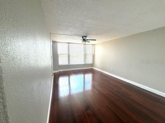 Primary bedroom - 700 MIRROR TER NW #507, WINTER HAVEN