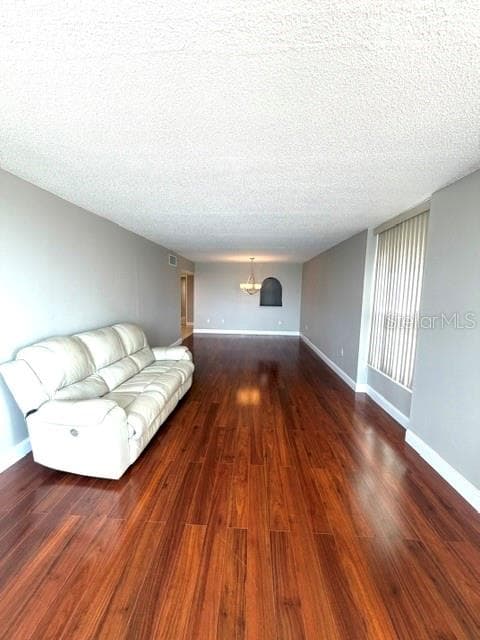 Living room - 700 MIRROR TER NW #507, WINTER HAVEN