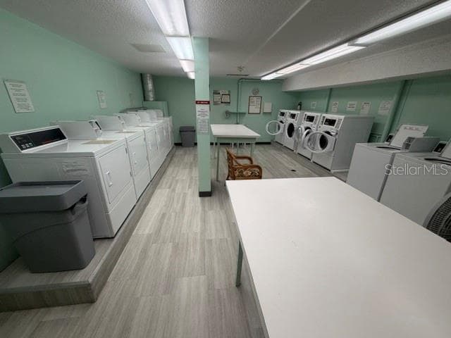 Community laundry - 700 MIRROR TER NW #507, WINTER HAVEN