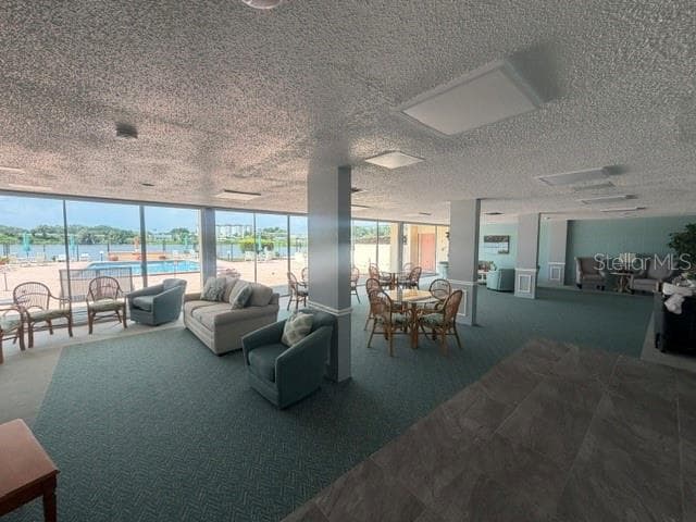 Community center w/ kitchen and big screen TV - 700 MIRROR TER NW #507, WINTER HAVEN