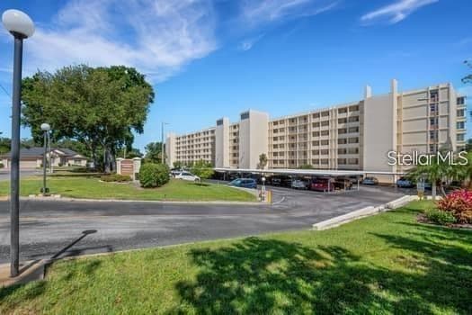 Condominium at 700 MIRROR TER NW #507, WINTER HAVEN, photo 37 of 40
