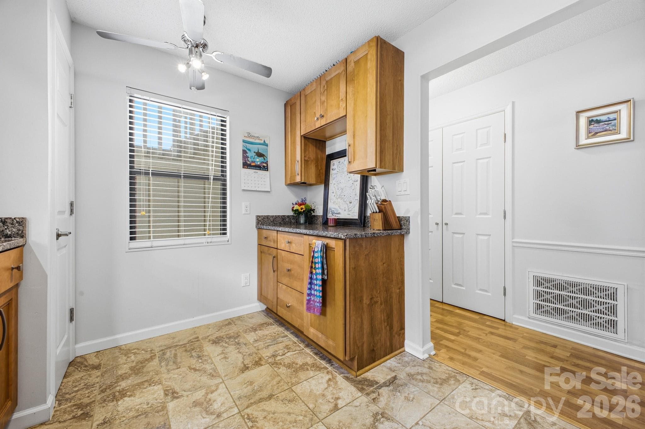 Condominium at 2305 Abbey Circle, Asheville, photo 7 of 21