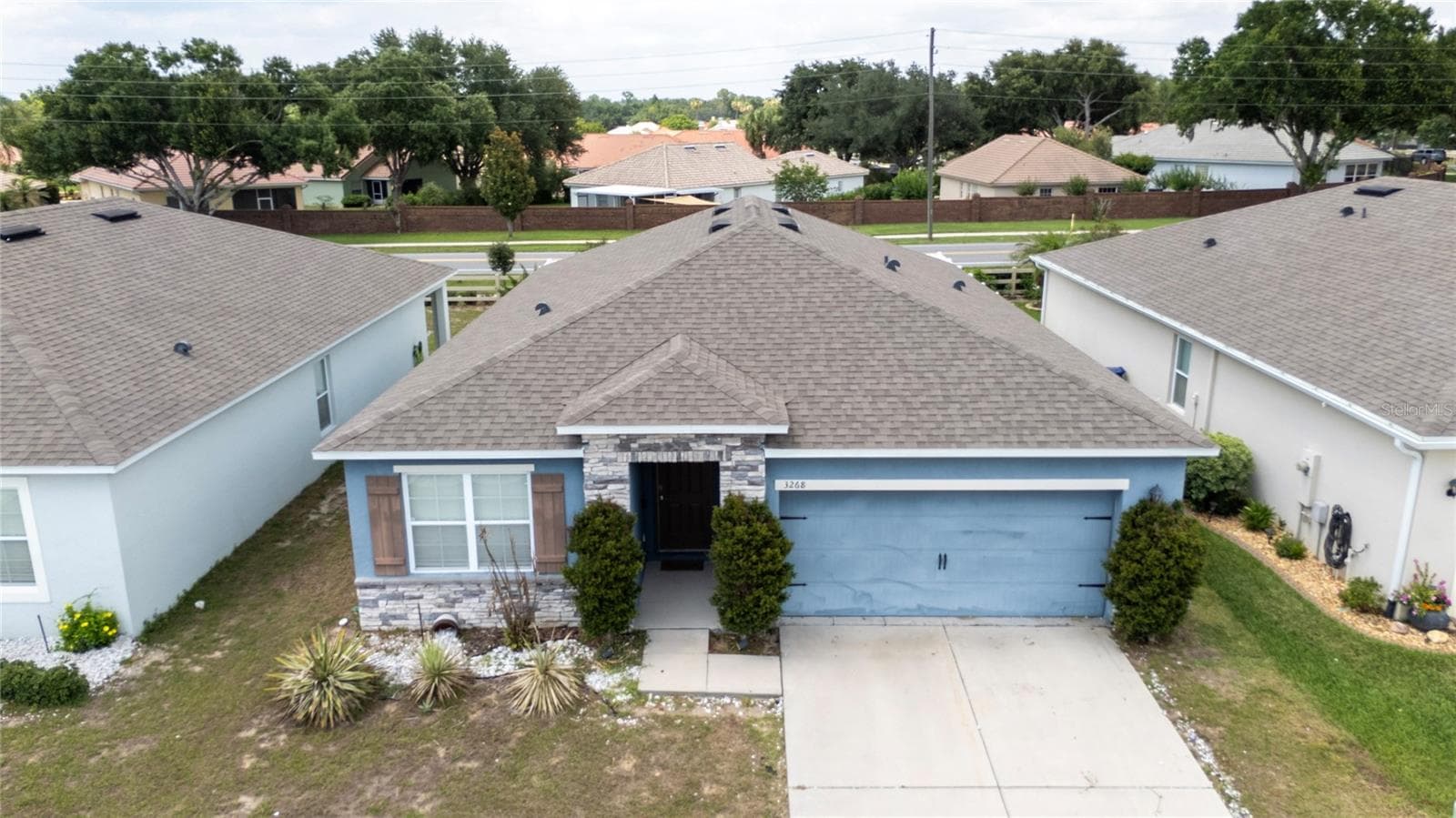 3268 COUNTRY WALK CLUB CIR