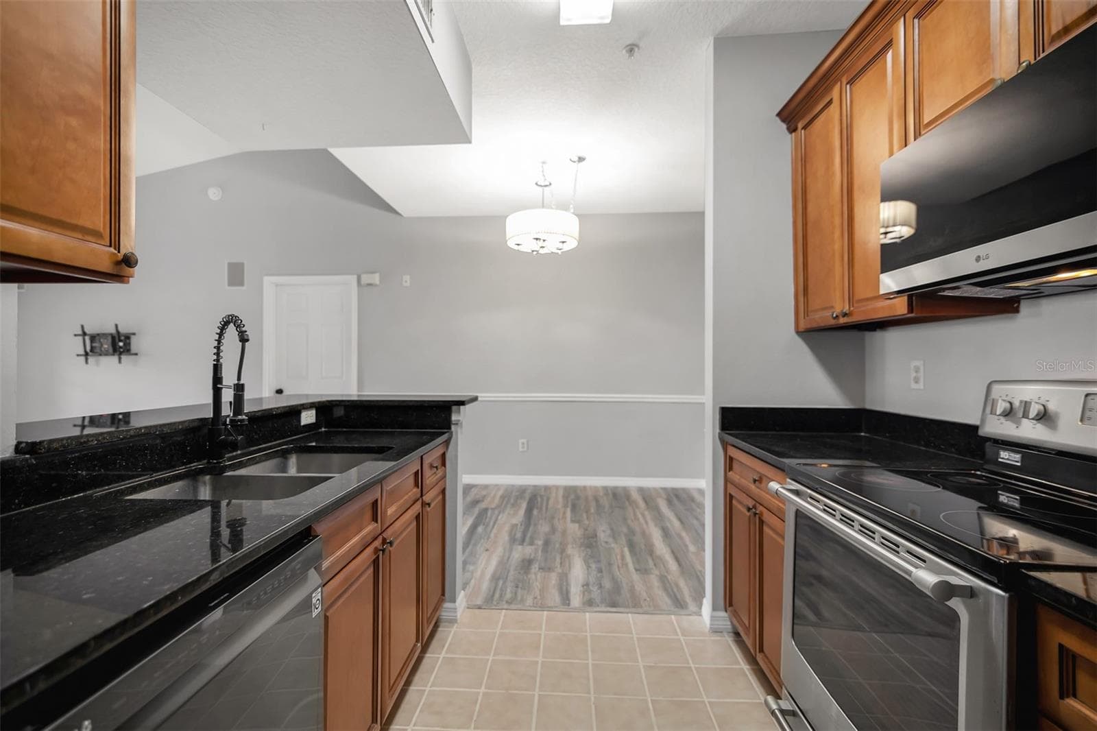 Condominium at 14226 FREDRICKSBURG DR #220, ORLANDO, photo 17 of 35