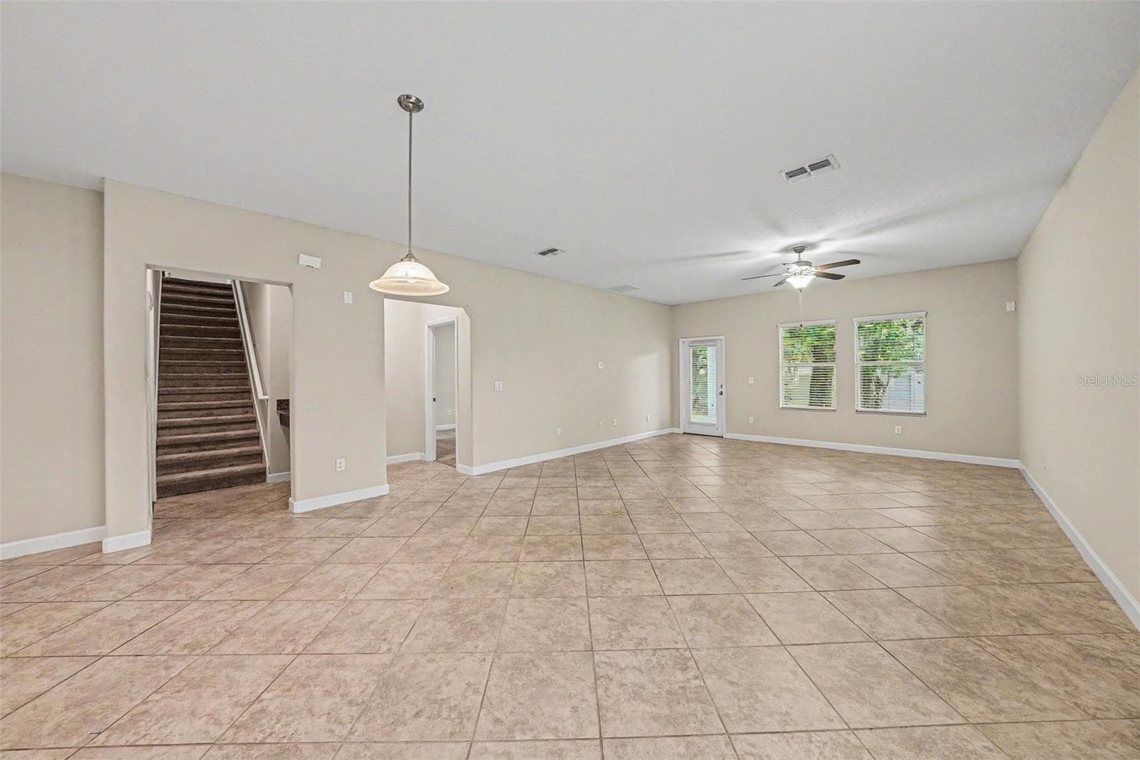Single Family Residence at 11809 TWILIGHT DARNER PL, RIVERVIEW, photo 4 of 29