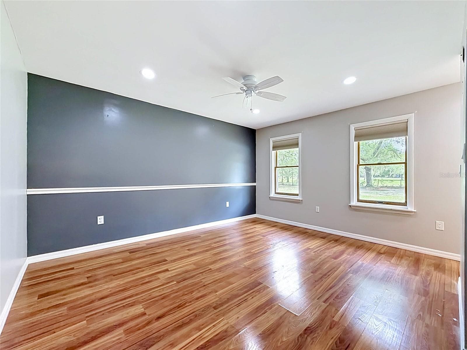 Single Family Residence at 1666 N CROFT AVE, INVERNESS, photo 25 of 55