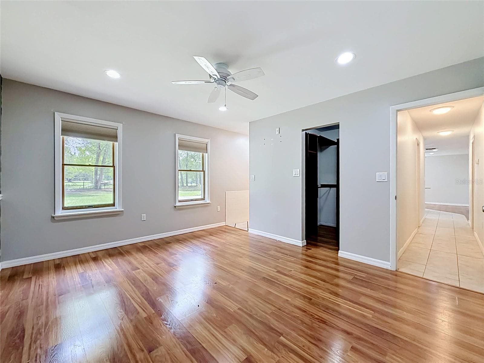 Single Family Residence at 1666 N CROFT AVE, INVERNESS, photo 26 of 55