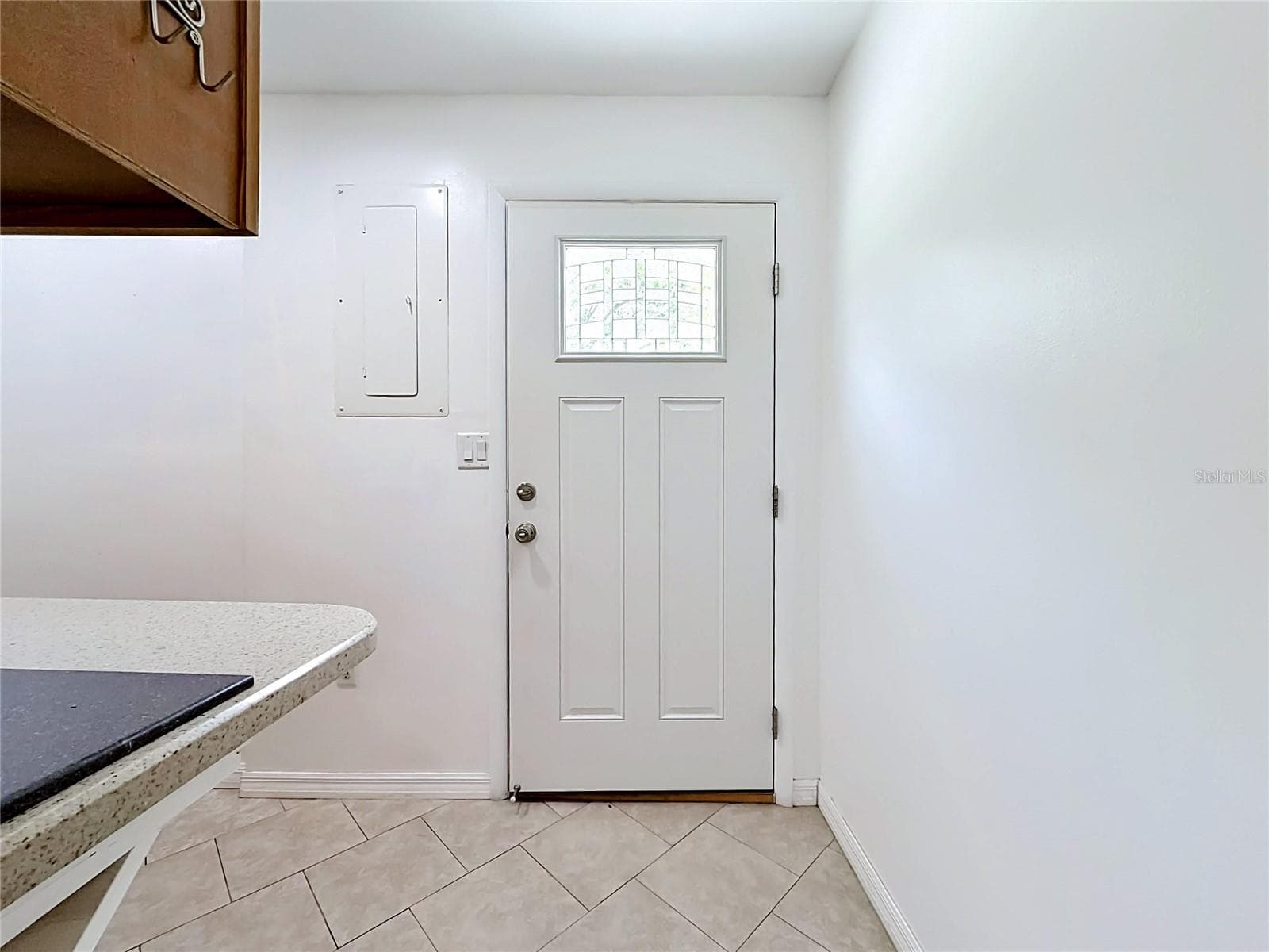 Single Family Residence at 1666 N CROFT AVE, INVERNESS, photo 34 of 55