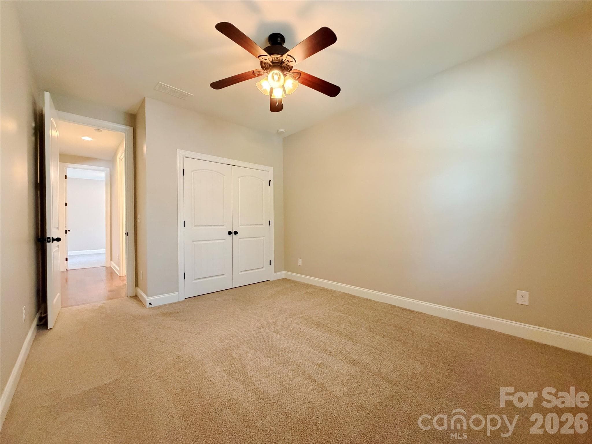 Single Family Residence at 10403 Drake Hill Drive, Huntersville, photo 7 of 38