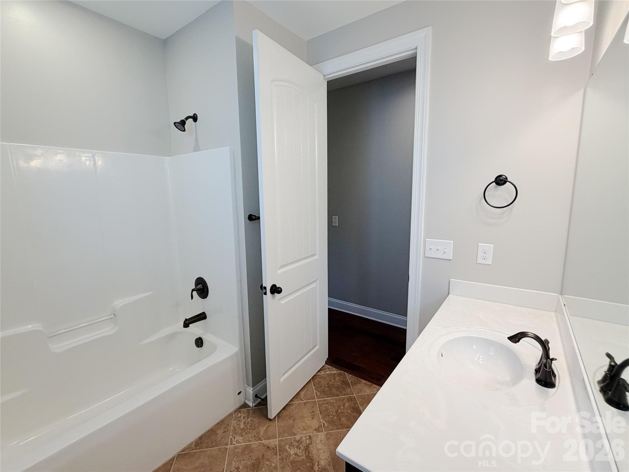 Single Family Residence at 10403 Drake Hill Drive, Huntersville, photo 9 of 38
