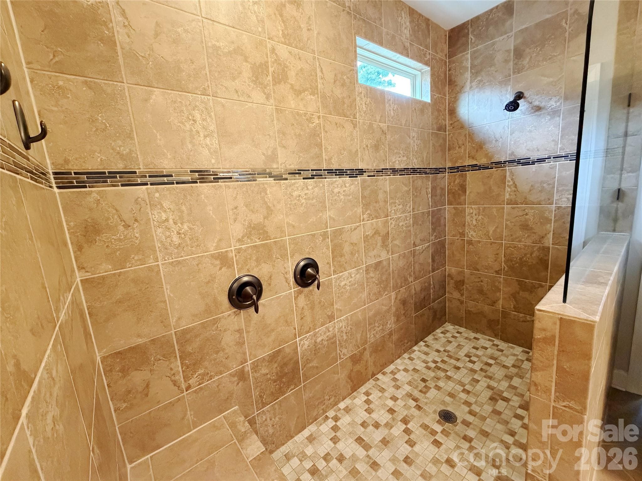 Single Family Residence at 10403 Drake Hill Drive, Huntersville, photo 29 of 38
