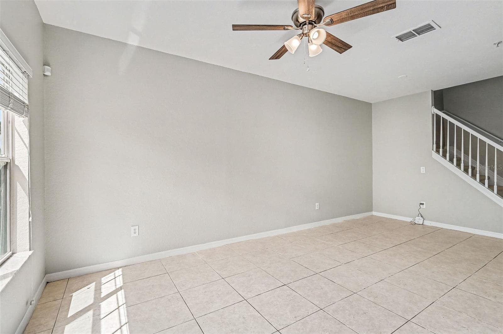 Condominium at 2460 GRAND CENTRAL PKWY #9, ORLANDO, photo 6 of 28