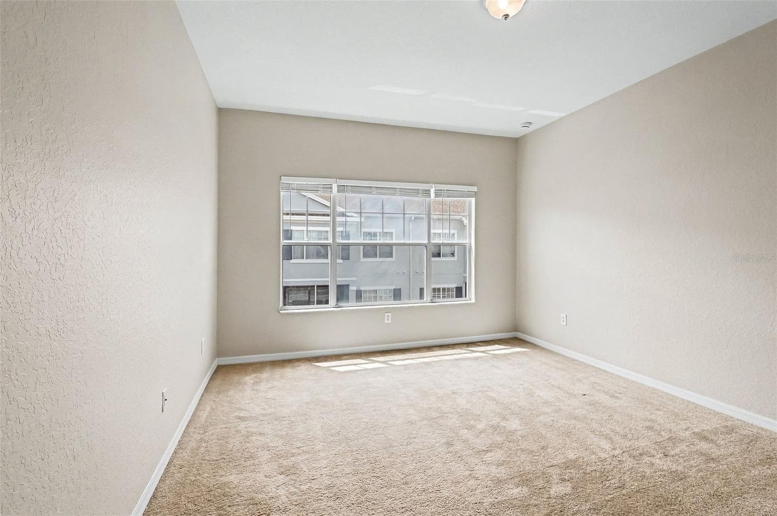 Condominium at 2460 GRAND CENTRAL PKWY #9, ORLANDO, photo 12 of 28