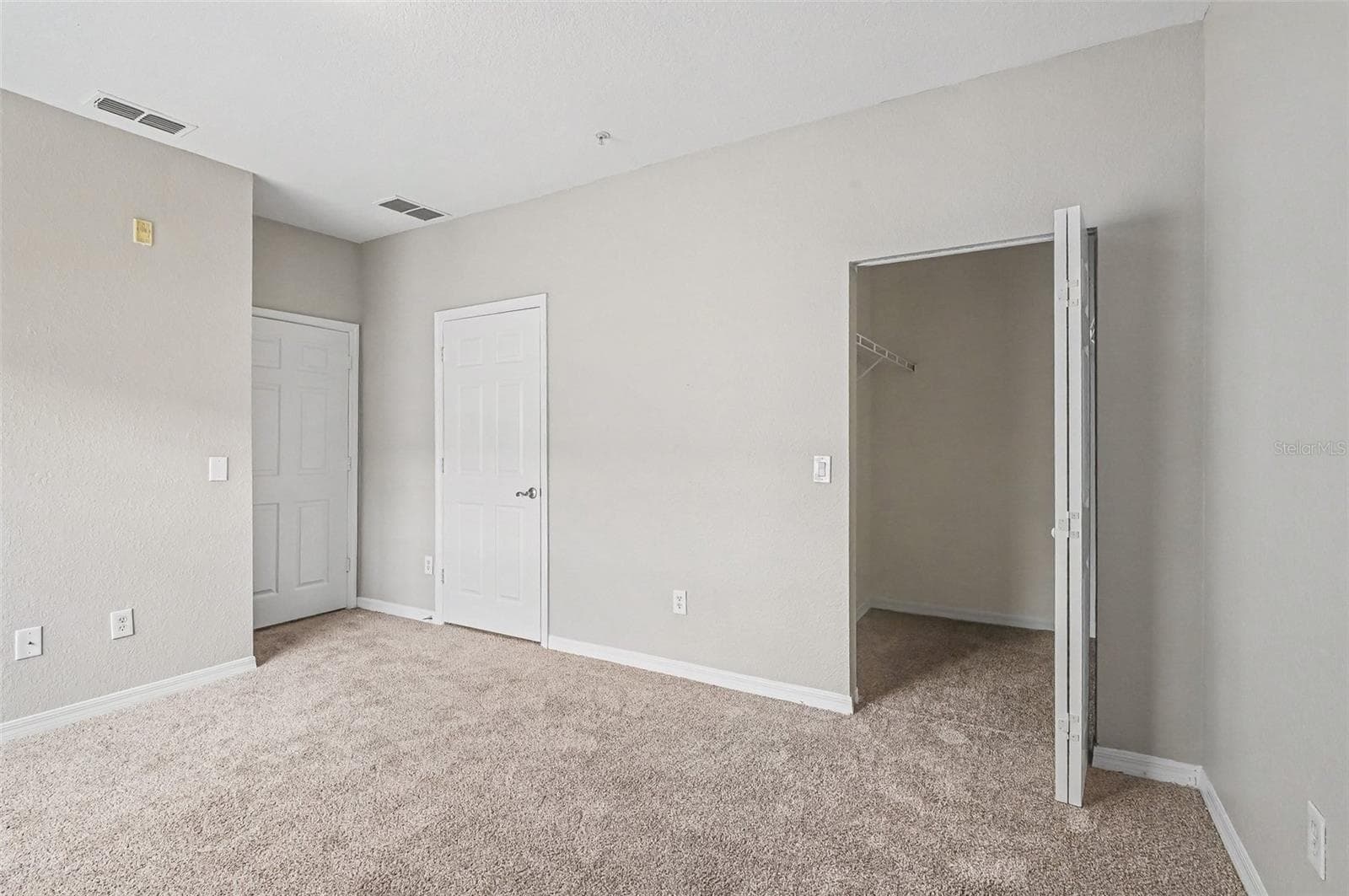 Condominium at 2460 GRAND CENTRAL PKWY #9, ORLANDO, photo 18 of 28