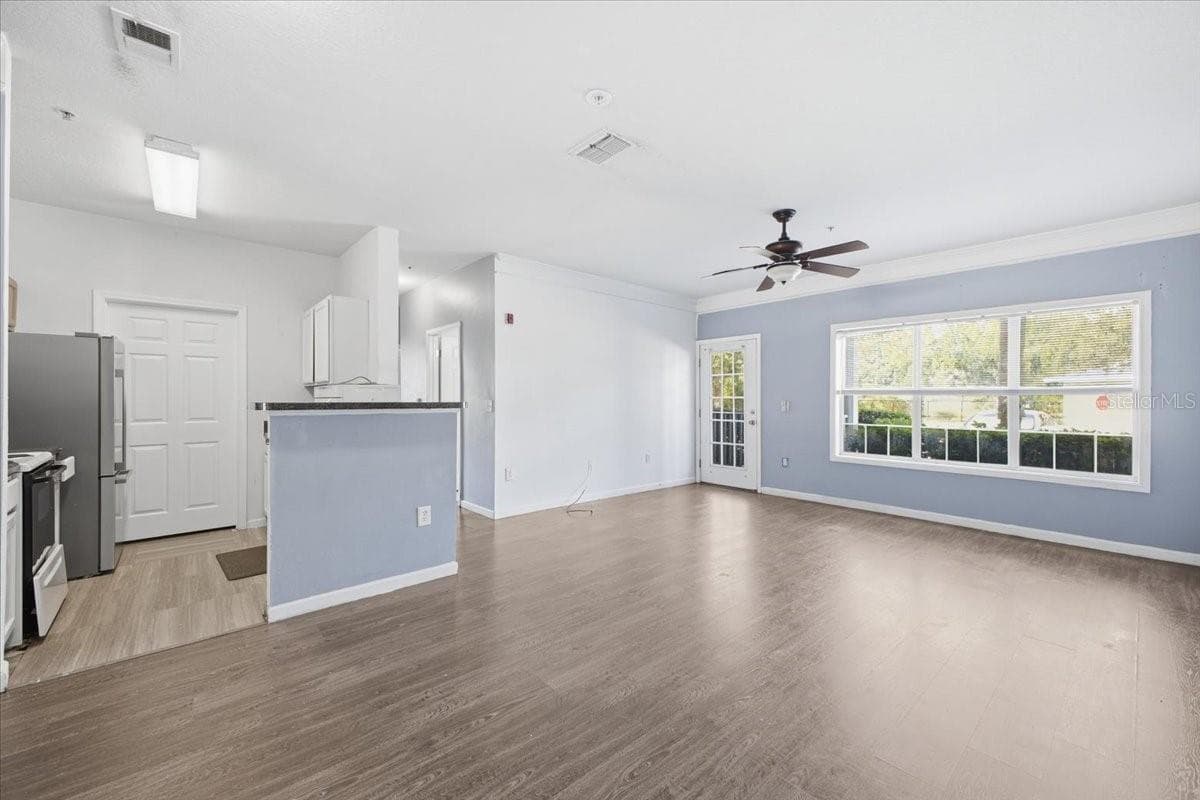 Condominium at 4802 51ST ST W #903, BRADENTON, photo 6 of 24