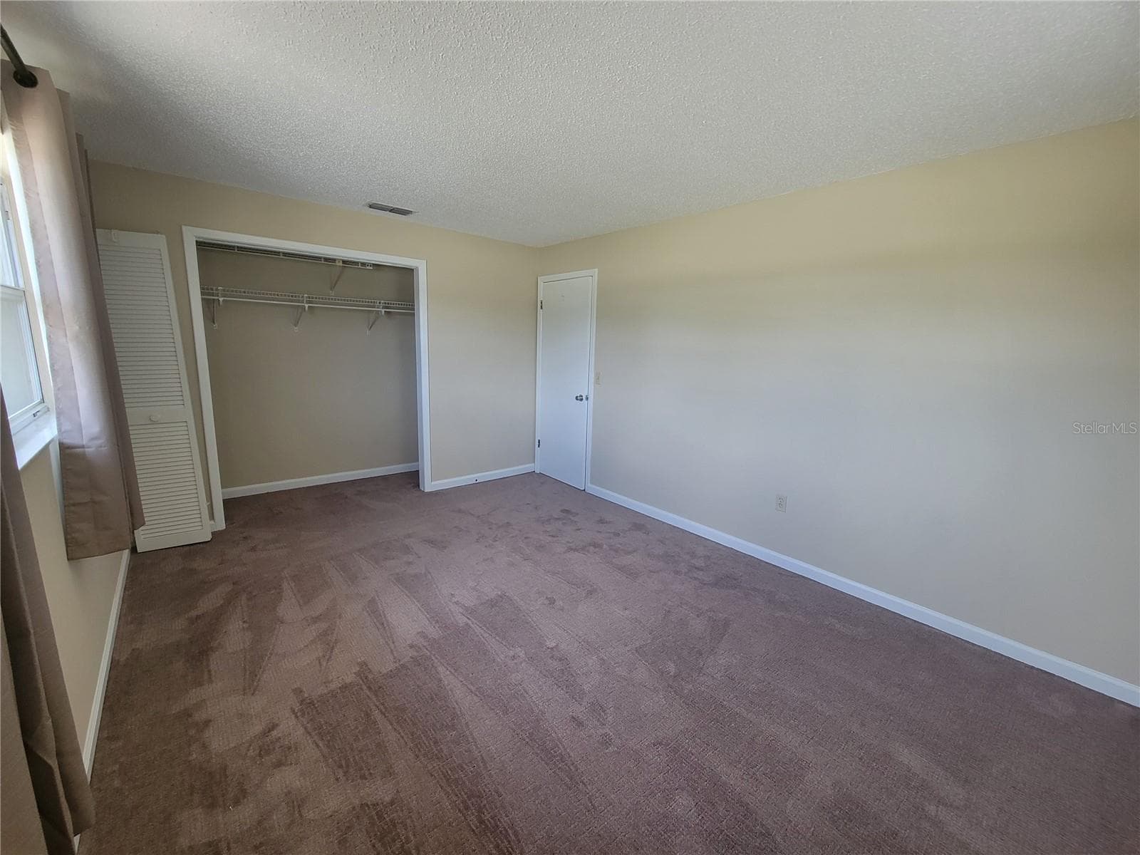 Lots of space - 9022 LINGROVE RD, WEEKI WACHEE