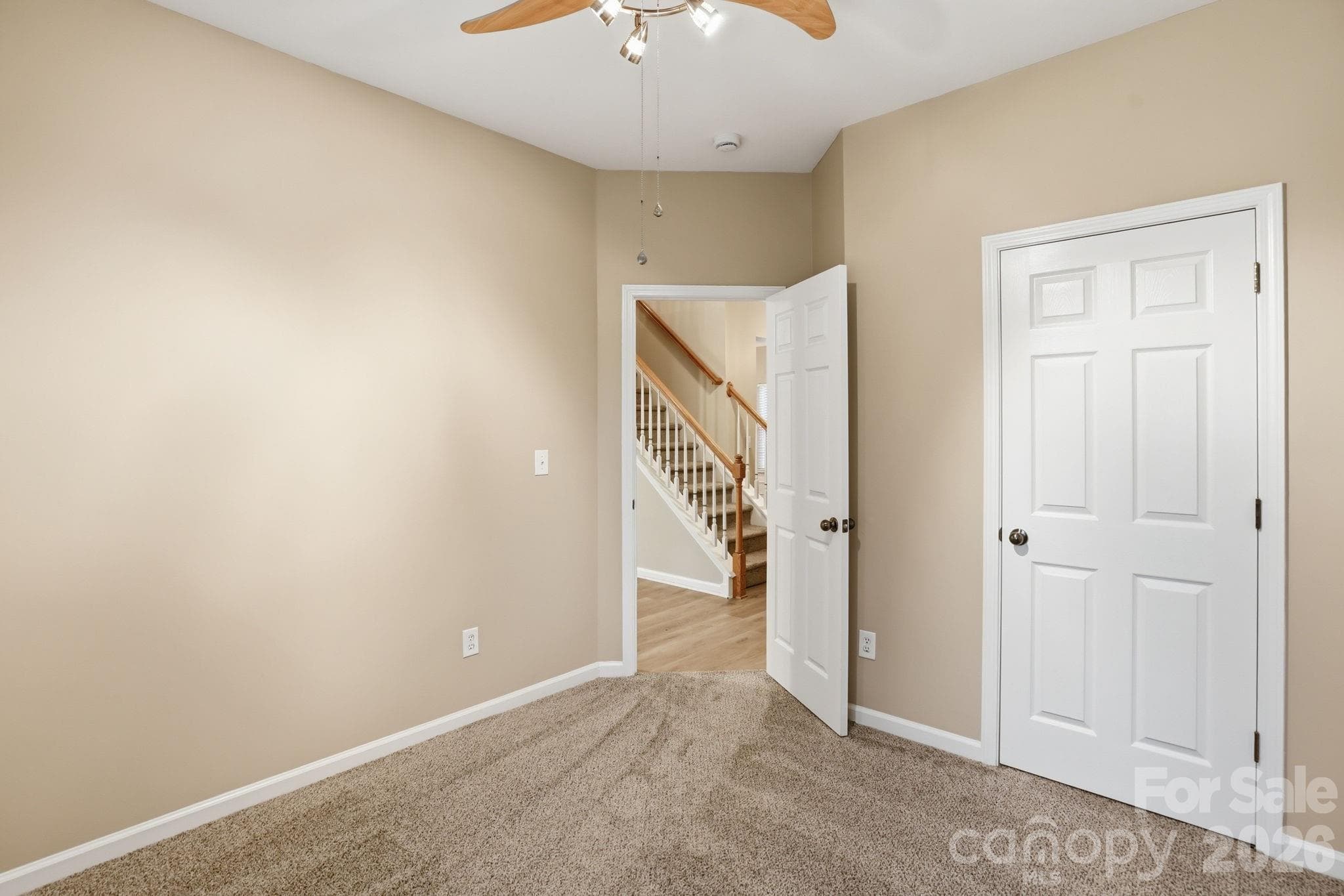 Single Family Residence at 6427 Hermsley Road, Charlotte, photo 25 of 45