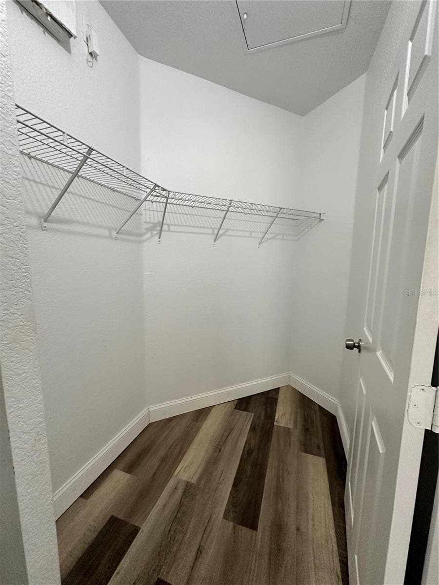 Condominium at 3713 CONROY RD #1932, ORLANDO, photo 13 of 37