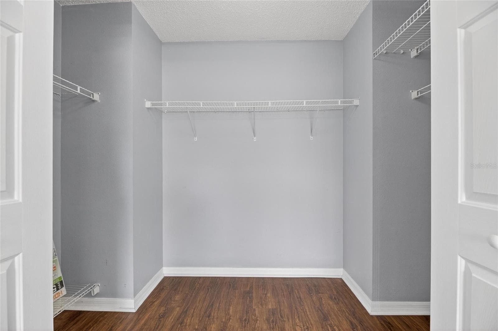 Townhouse at 2258 FLUORSHIRE DR, BRANDON, photo 31 of 48